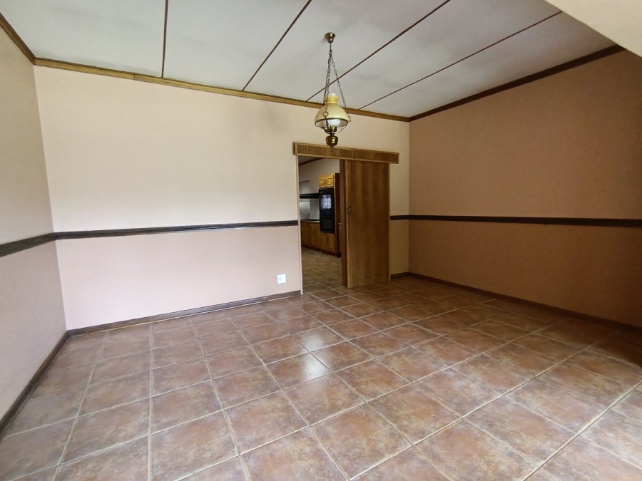 Commercial Property for Sale in Glen Free State